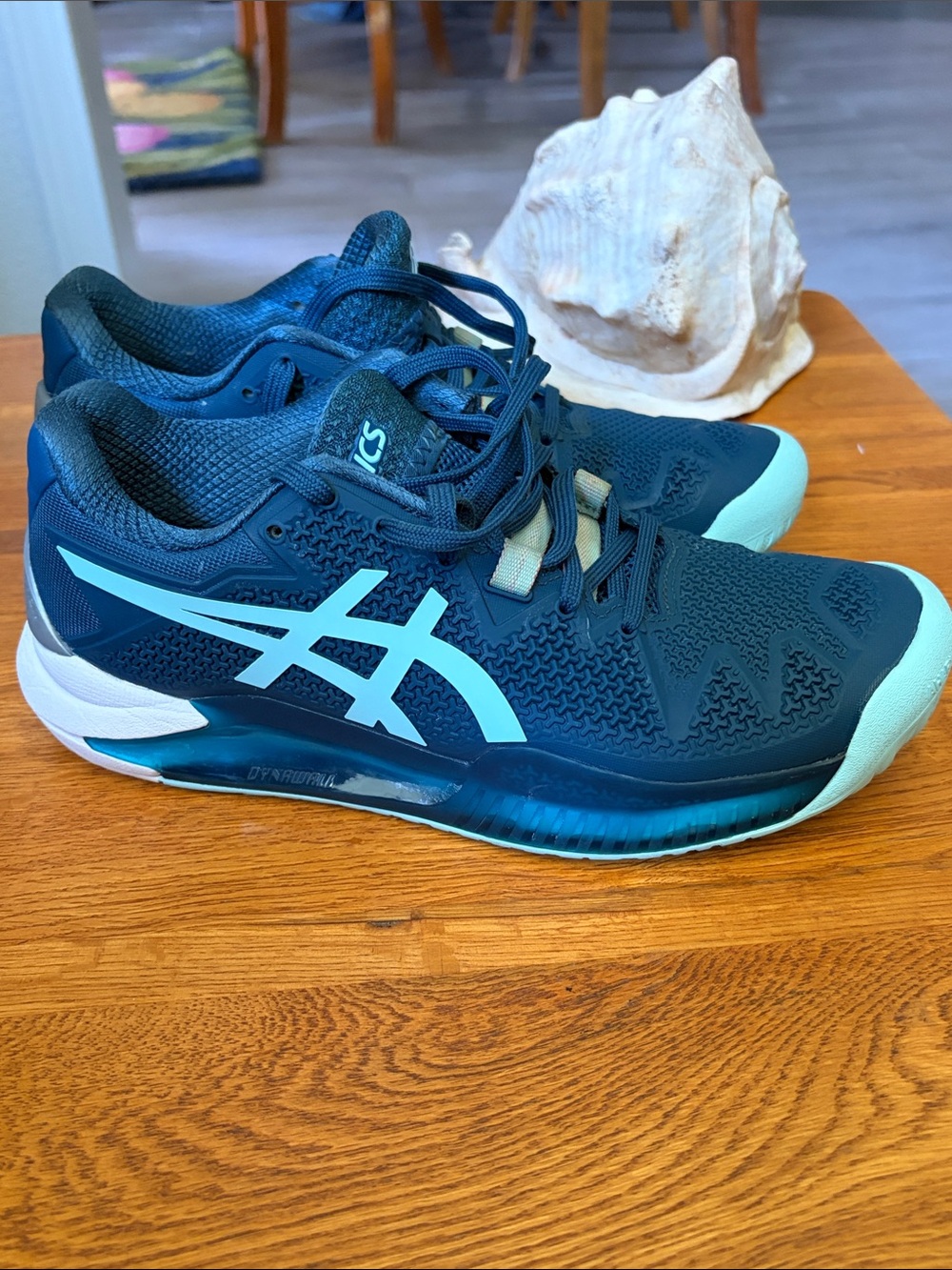 ASICS gel- resolution sneakers